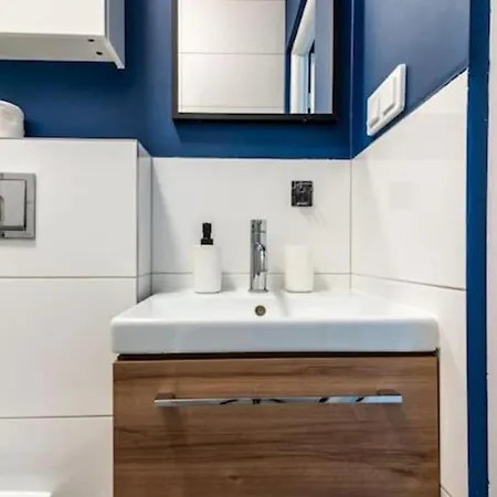 Urban Chic & Great Location & Modern - #o1