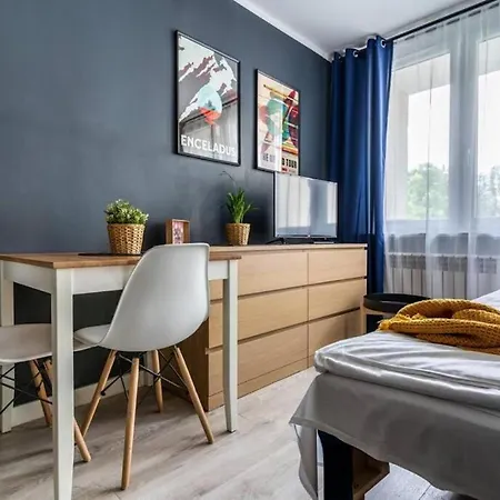 דירה Urban Chic & Great Location & Modern - #o1 ורשה